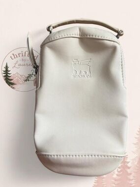 Stanley All Day Quencher Carry-All Cream Tumbler Bag